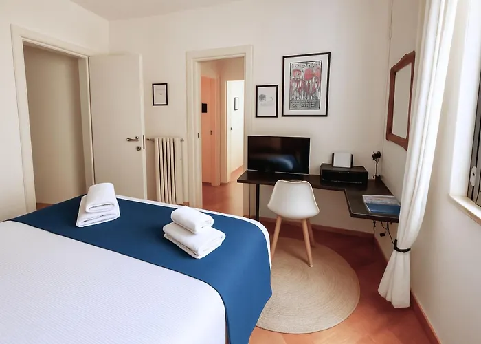Vatican Glamorous At Passeggiata Del Gelsomino - Free Parking, 4 Guests, Apartamento *