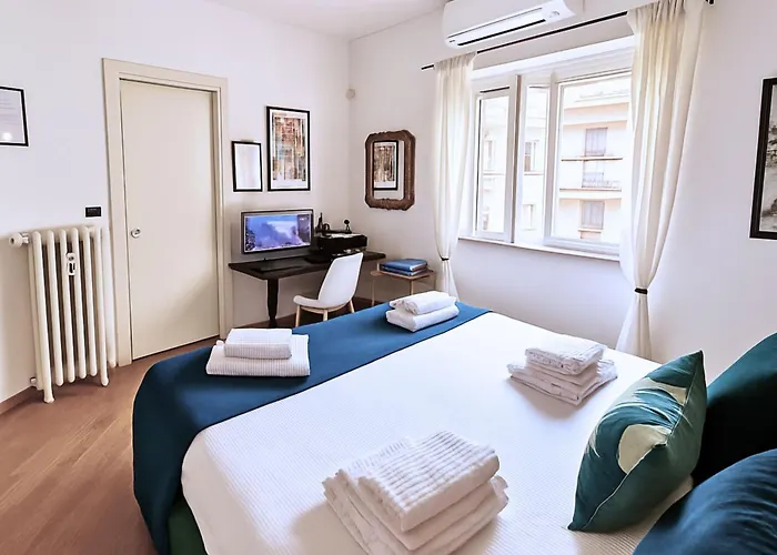 Vatican Glamorous At Passeggiata Del Gelsomino - Free Parking, 4 Guests, Apartament Rzym